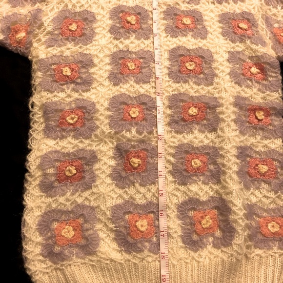 NEW Crocheted Knit Peach/Purple Pattern Cardigan Sweater - Picture 7 of 15